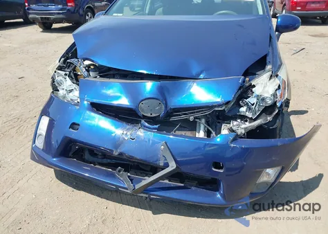 2011 Toyota Prius Two from USA, damaged, VIN JTDKN3DU4B1380241